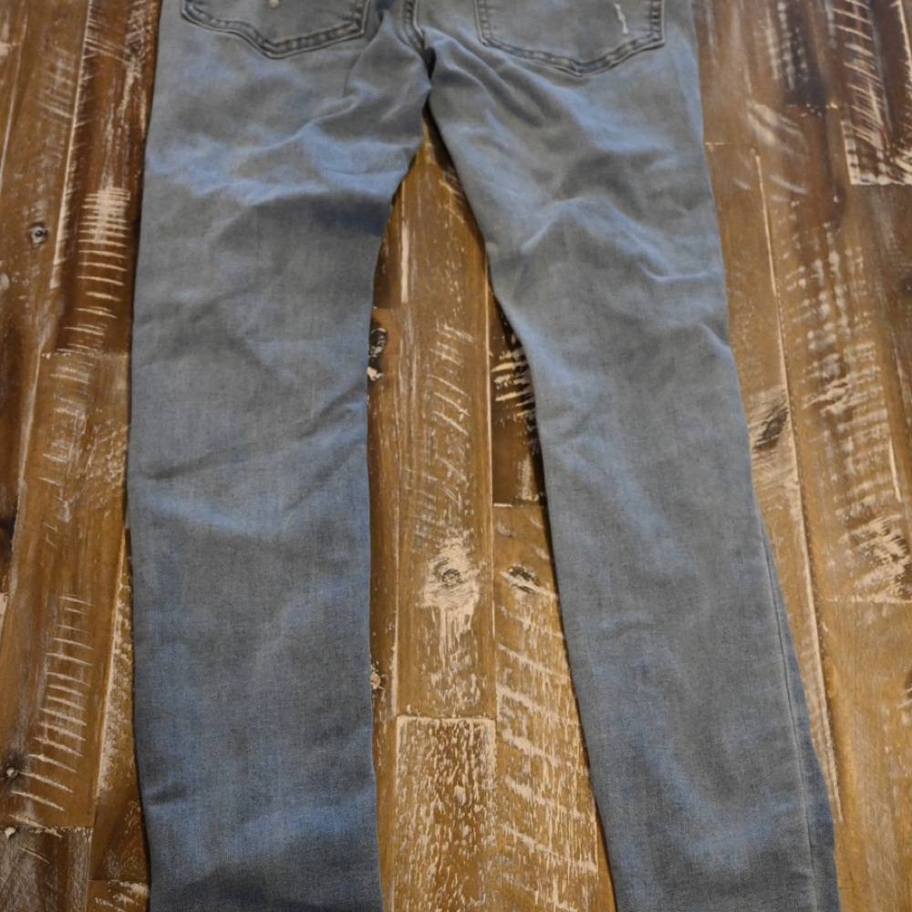 Jeans - Picture 2 of 3